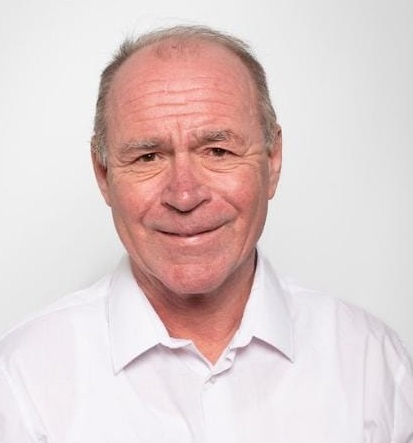Dr. Helmut Kreuser
