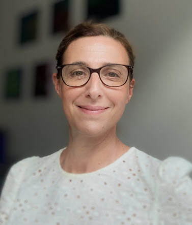 Diane Hohenester