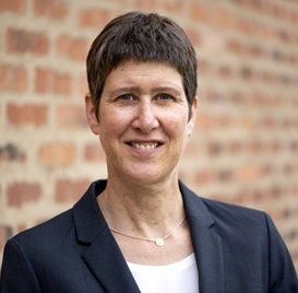Dr. Petra Hilt 