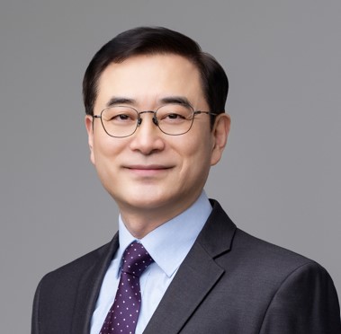 Changwook Han - UBI Research