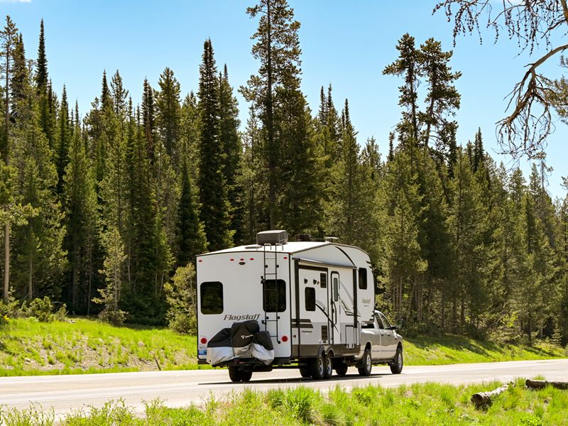 What the New TPMS Requirement Means for RV Trailer Manufacturers