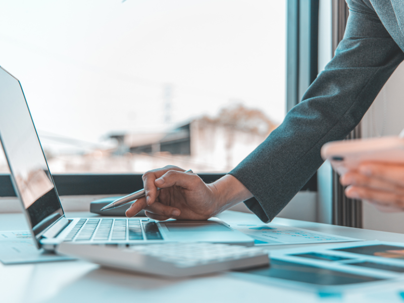 What Are the Differences Between ISO 27001 and CMMC?